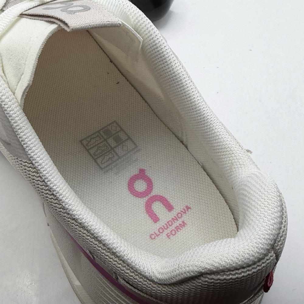 ON Running Brand Cloud Cloudnova Form 2 White/Pin… - image 8
